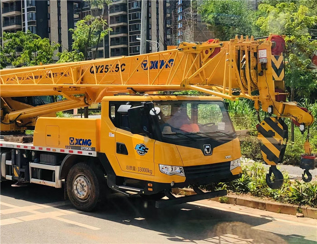 临沂市大件设备吊装租赁吊车