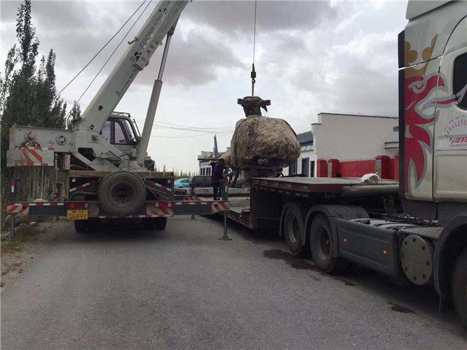 临沂市狭窄场地（如小区、车间）适合用哪种吊车？